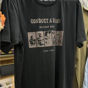 Men's printed black short-sleeved T-shirt